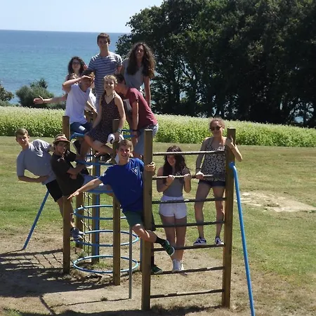 Camping Les Falaises Camping 3*